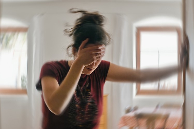 Göz Bozukluğu Baş Dönmesine Yol Açar mı?