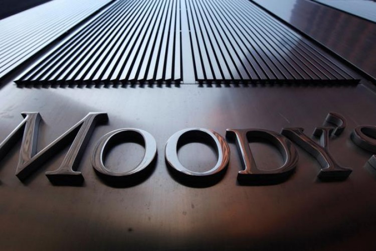 Moody's, New York Community Bank'ın kredi notunu düşürdü