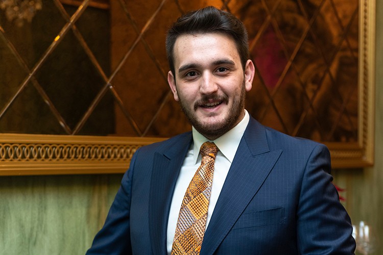 "Kazandıran yatırım taşın altında"