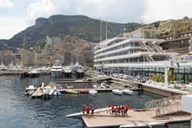 Monaco Yat Kulübü gençlere açılıyor