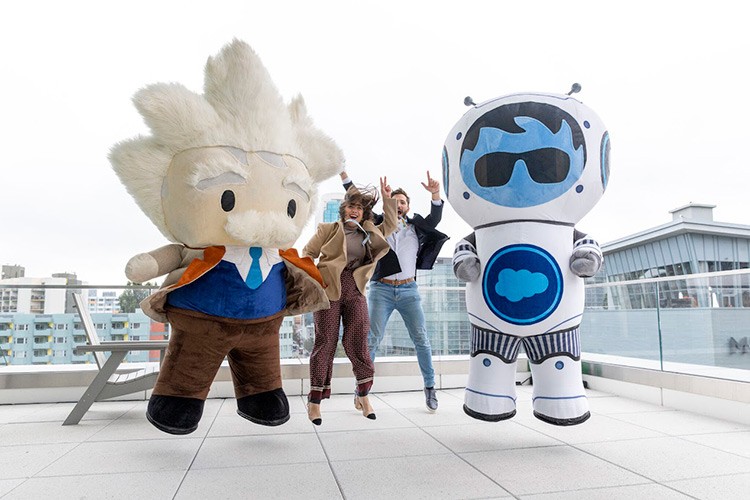 Salesforce ücretsiz yapay zeka eğitimiyle geleceği şekillendiriyor