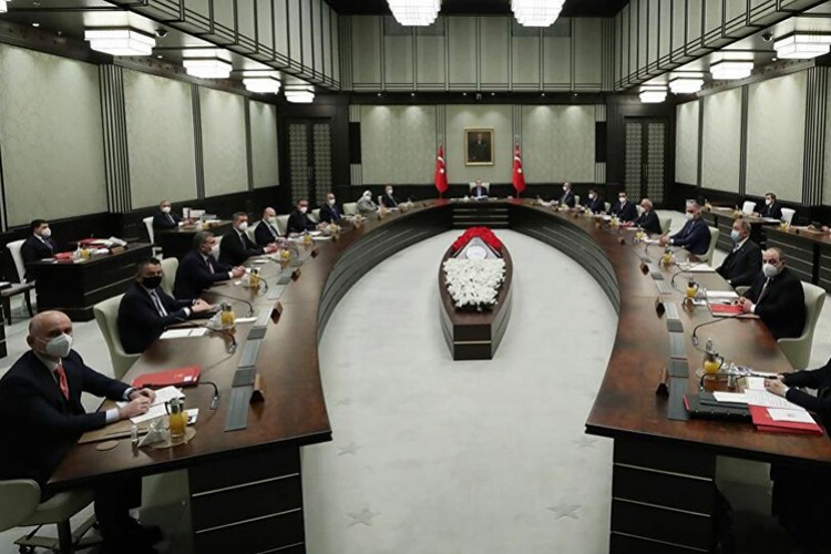 Kabine toplantısında gündem kısıtlamaların gevşetilmesi