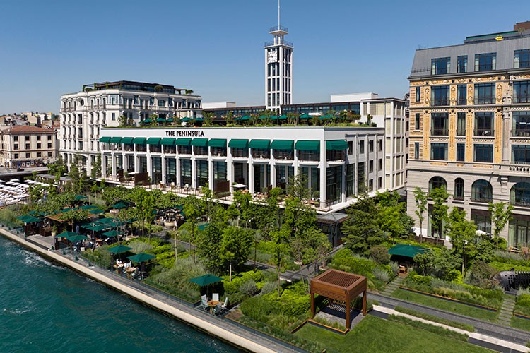 The Peninsula İstanbul, dünyanin en iyi otelleri arasinda yer aldi