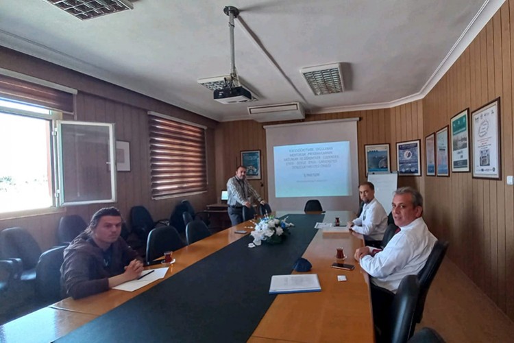 Geleceğin denizcilerine profesyonel destek