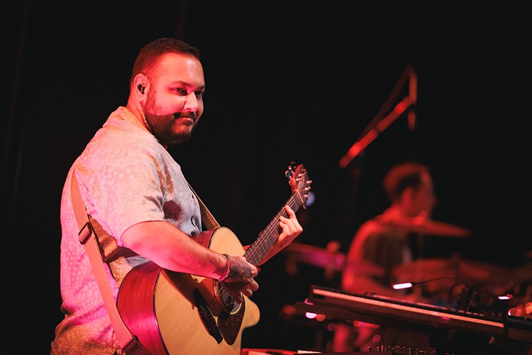 Binlerce hayranıyla biraraya geldi