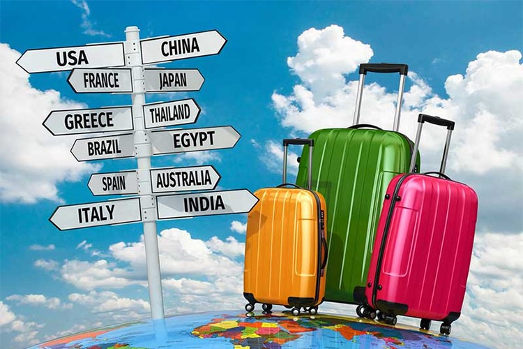 Seyahate 10,7 milyar harcandı