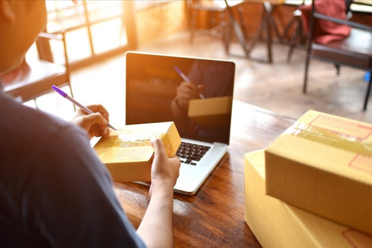 E-ticaret sektörü kargo firmalarını daha dijital hale getiriyor