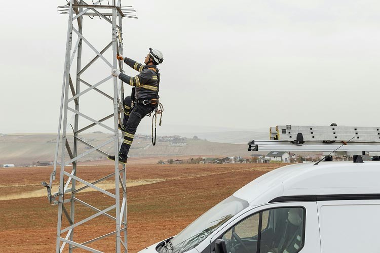 Başkent EDAŞ Çankırı'yı Bakım ve Yatırımlarıyla Aydınlattı