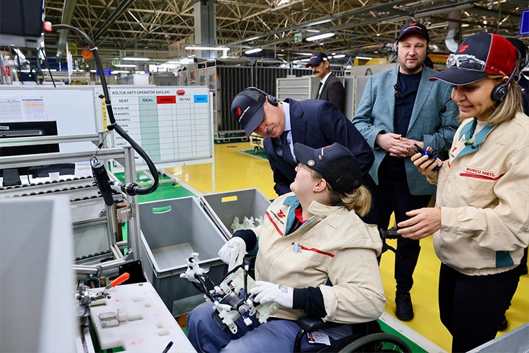 Toyota Boshoku Türkiye'ye "Engelli Dostu İş Yeri Belgesi" verildi