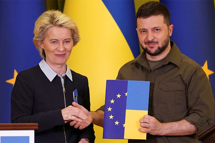 AB'den Ukrayna'ya 3,5 milyar avro destek hazırlığı