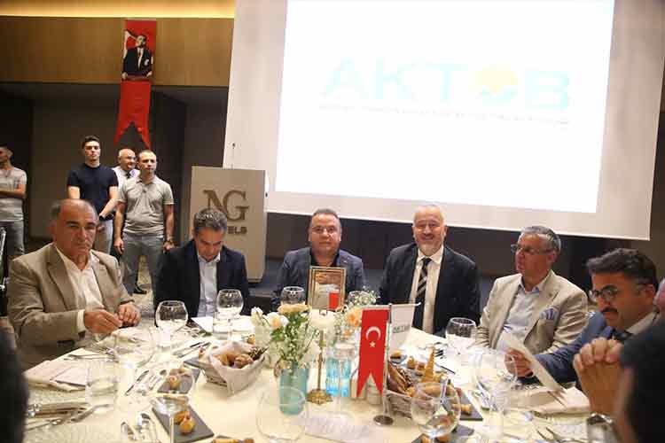 Turizmciler, AKTOB'un ağustos ayı toplantısında buluştu