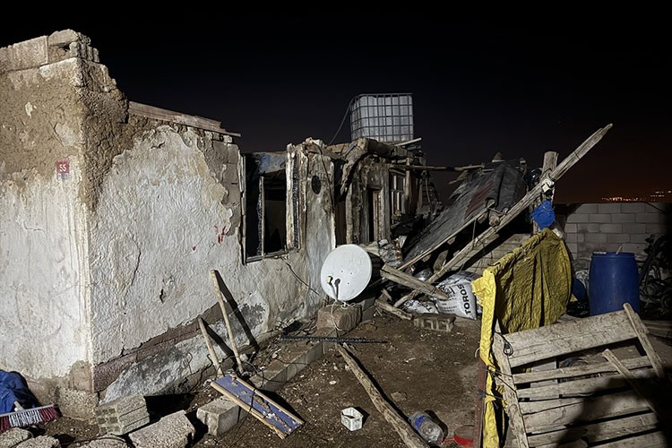 Niğde'de ahırda çıkan yangında 170 koyun telef oldu