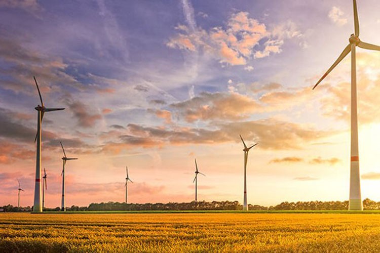 Çeşme RES'e yardımcı GES kurulacak