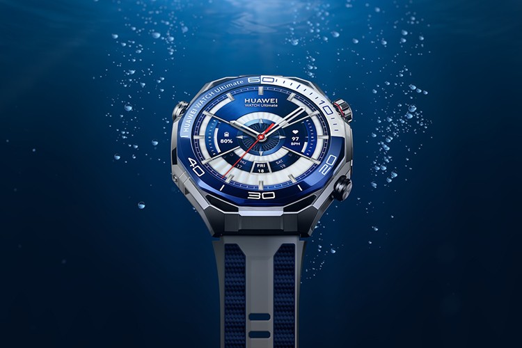 Su altında iletişim sağlayan akıllı saat