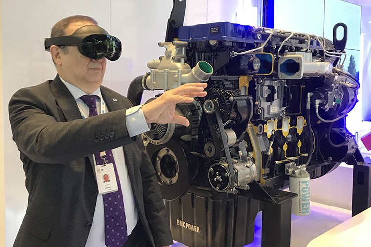 Yerli askeri motorlar ilk kez uluslararası vitrine çıktı