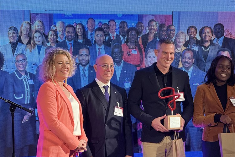 Hollanda'da CIMPOR Global'e ikincilik ödülü