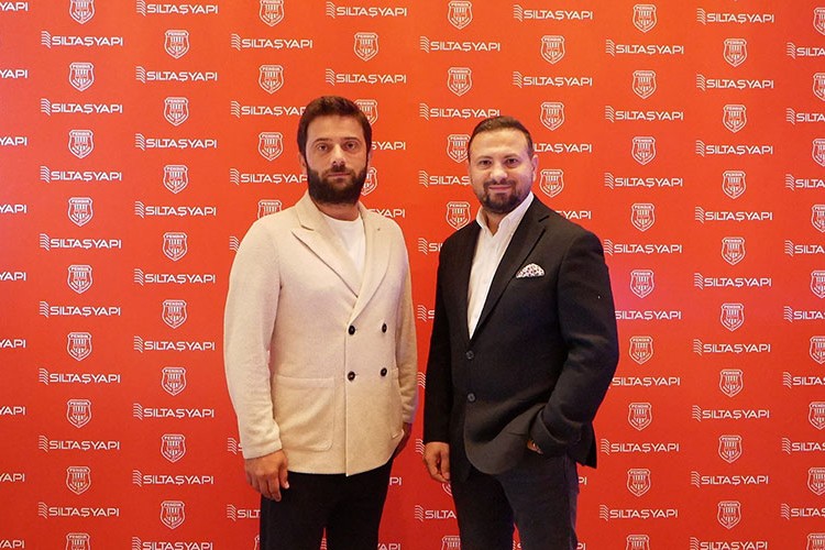 İkinci kez isim veforma sponsoru oldu