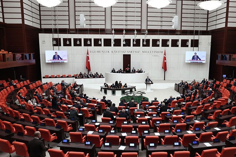 Ekonomiyle ilgili torba kanun teklifi Meclis'te