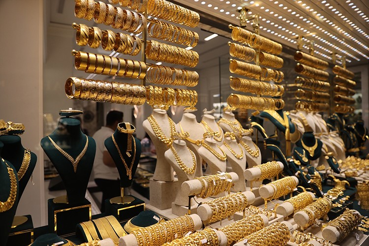 Altının gramı 4 bin 390 liradan işlem görüyor