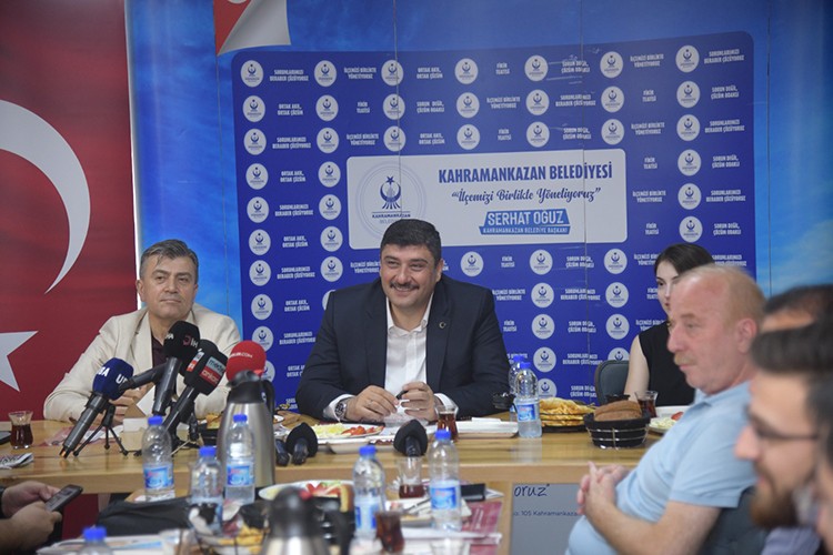 Başkan Oğuz basın mensuplarıyla biraraya geldi