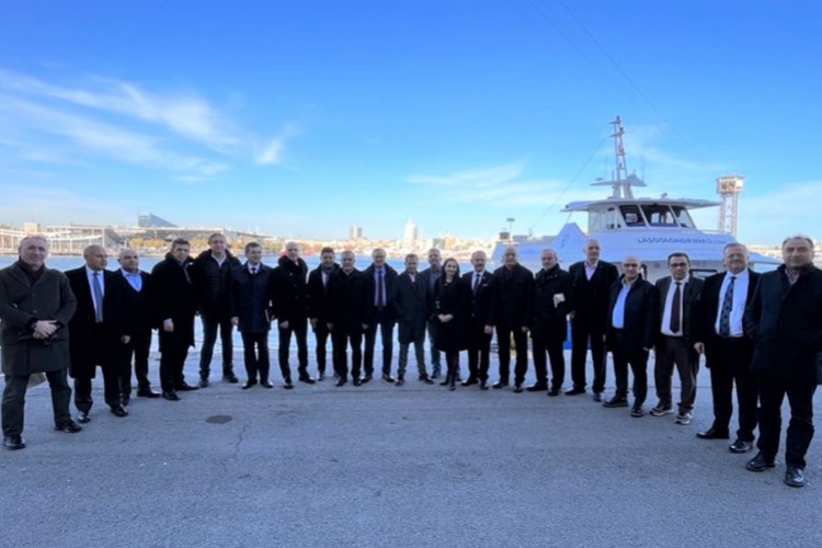 OSBÜK, sanayi komisyonu ile İspanya'da