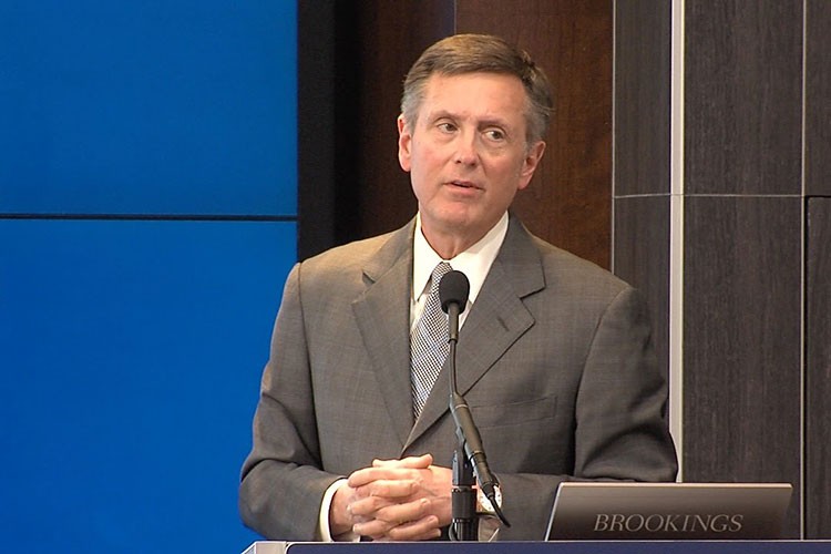 "Faiz artırımı 2023'te"