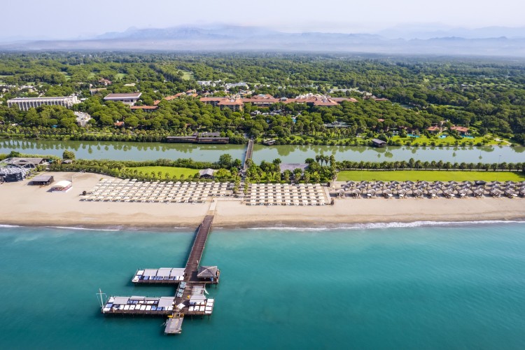 CORAL TRAVEL STARWAY WORLD BEST HOTELS'DE GLORIA HOTELS & RESORTS BELEK'E ÖDÜL YAĞMURU