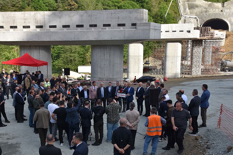 Trabzon Hafif Raylı Sistem bu yıl bitecek