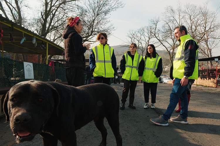 IC Altyapı Grubu'ndan Kurtaran Ev Derneği'ne anlamlı destek