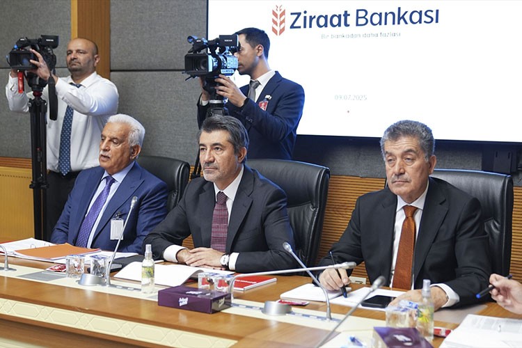 "Aktif büyüklüğümüz 6,7 trilyon liraya yükseldi"