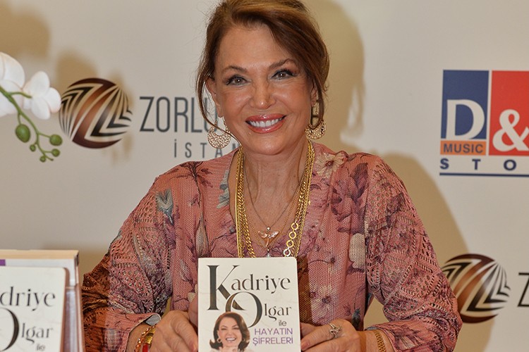 Kadriye Olgar okurlarıyla buluştu