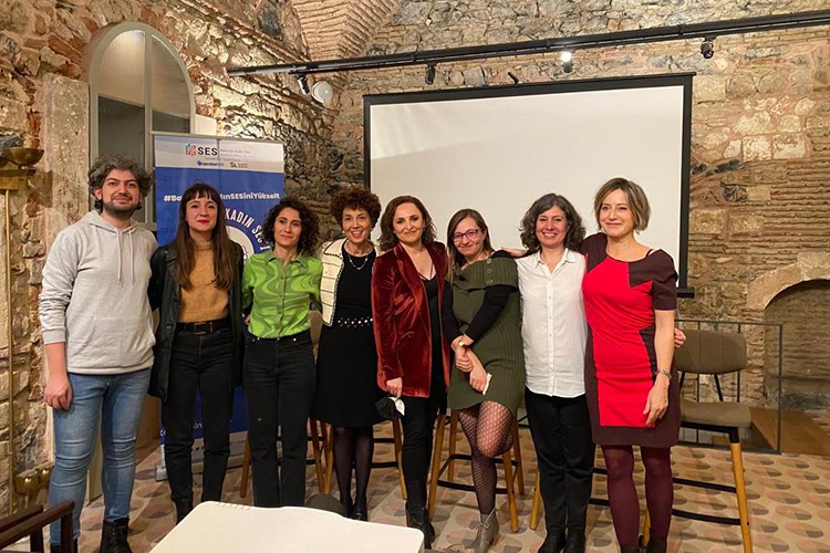 Kadınların sesi barış için yükseliyor