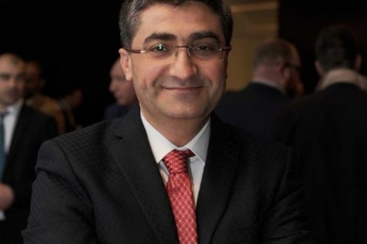 Ekmen, Uluslararası Anadili Günü'nde yaşayan dil ve lehçeleri yeniden sordu