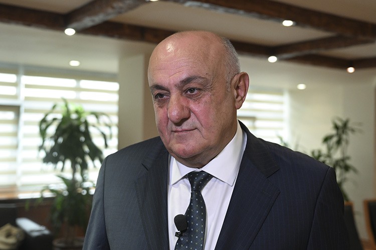 İhracatını 5 yılda katlamayı hedefliyor