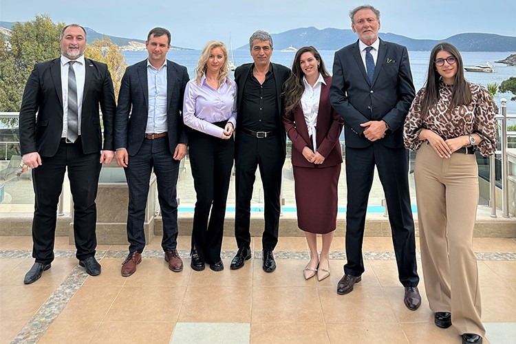 Karadağ'dan gelen kültür elçilerini konuk etti