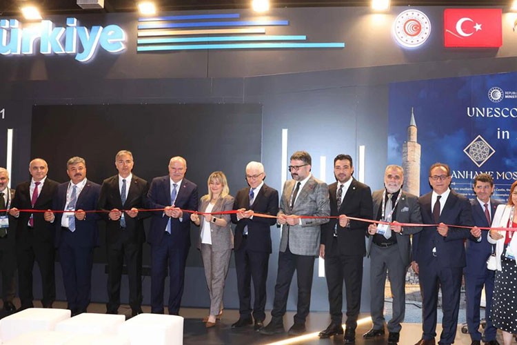 ATO Türk lojistik sektörünü Rotterdam'da dünya ile buluşturdu