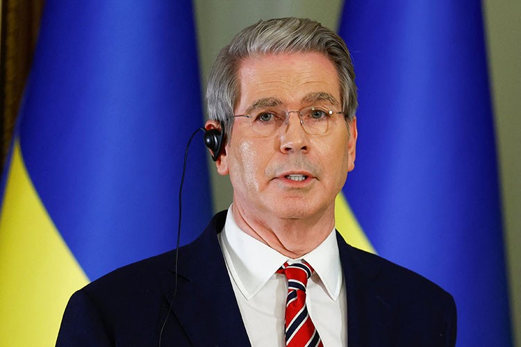 Bessent Çinli yetkililerle görüşecek