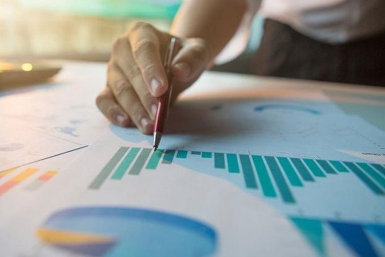 Güven hizmet ve perakendede arttı, inşaatta düştü