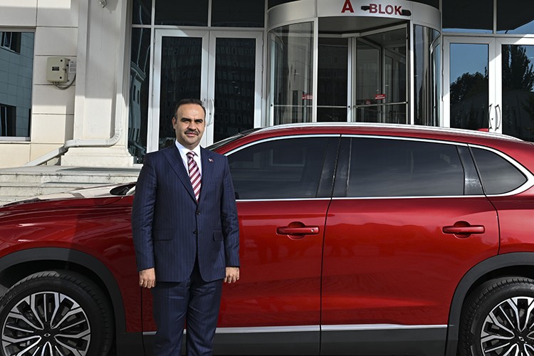 "Buradan bir milli marka çıkarma hedefimiz var"