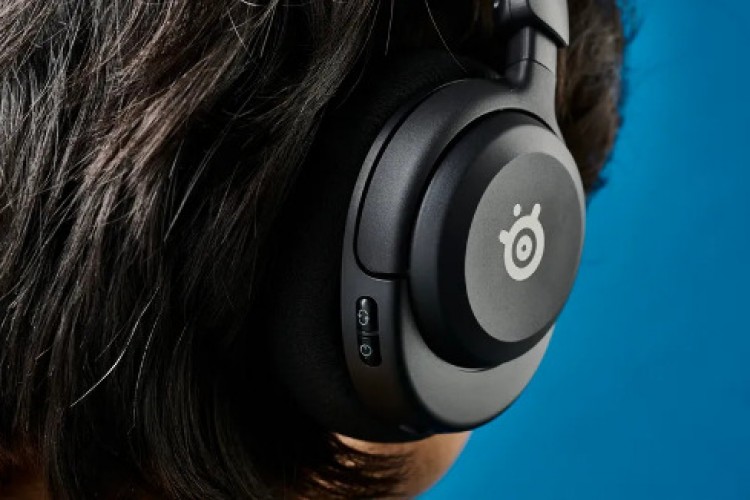 SteelSeries'ten En İyi Orta Seviye Kulaklıklar