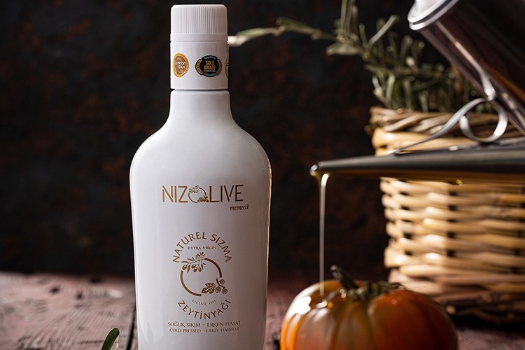 Bir ödül de Japonya'dan