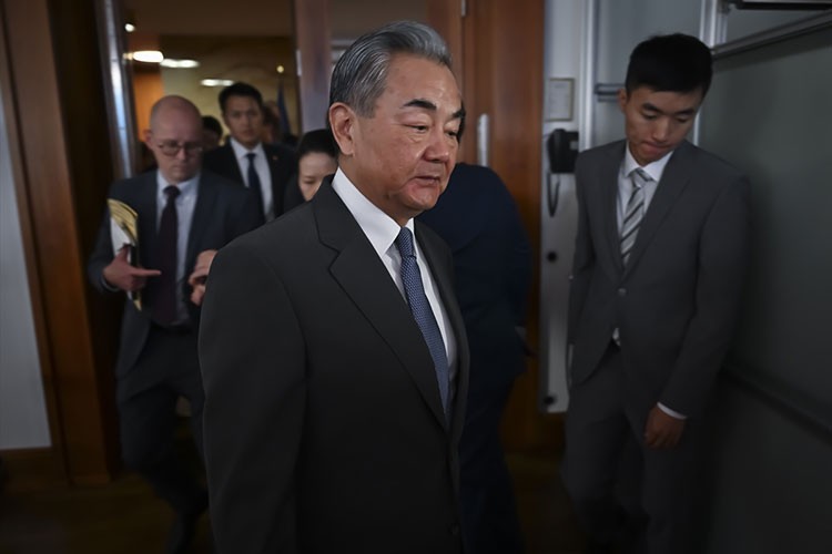 "Nadir toprak elementleri ihracatında sorun yok"