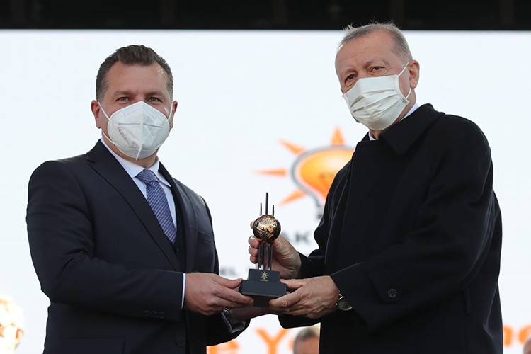 Cumhurbaşkanı'ndan Balıkesir'e 2. Ödül