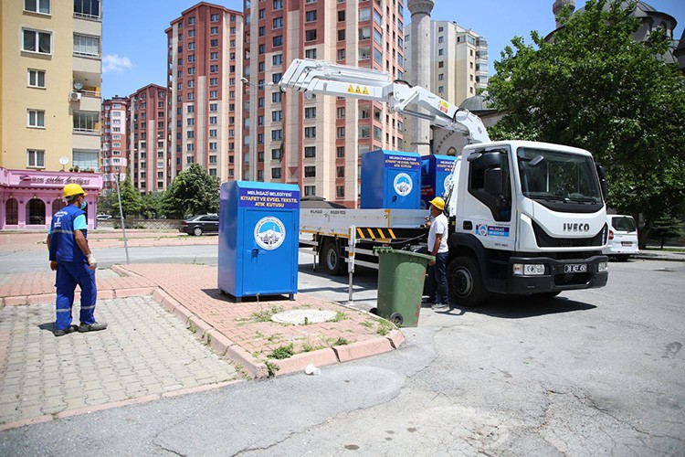 Tekstil atıkları ihtiyaç sahiplerine ulaşıyor