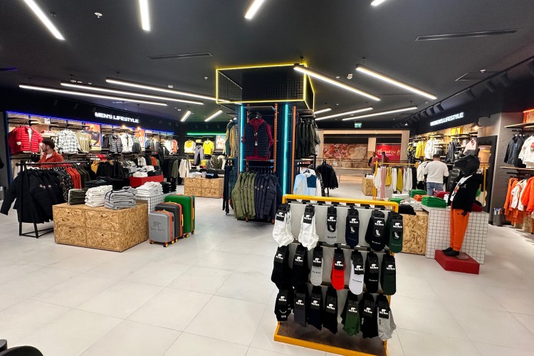 BAD BEAR YENİ MAĞAZASI İLE MALTEPE PARK'TA!