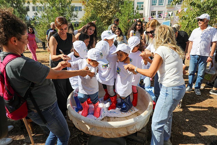 Anaokulu öğrencilerine yönelik bağ bozumu etkinliği yapıldı