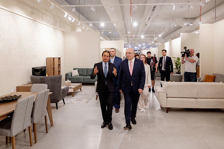 Yurt Dışı Açılımlarına Rusya ile Devam Ediyor