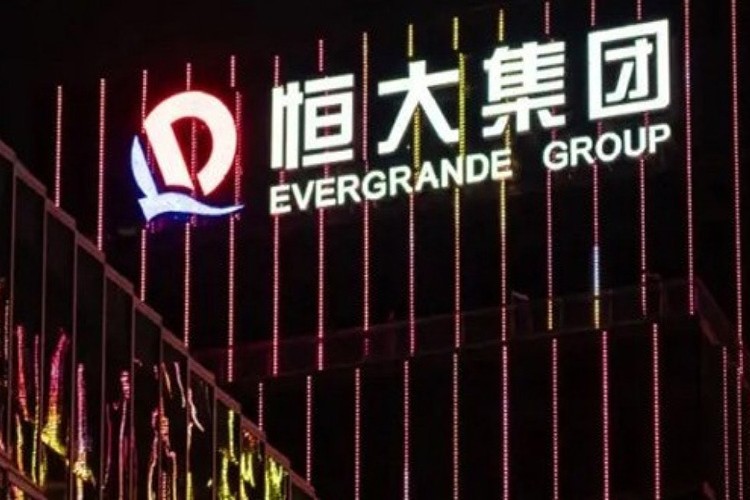 Üçüncü tahvil ödemelerini de kaçırdı