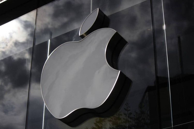 Apple'a 50 milyon dolarlık dev ceza!