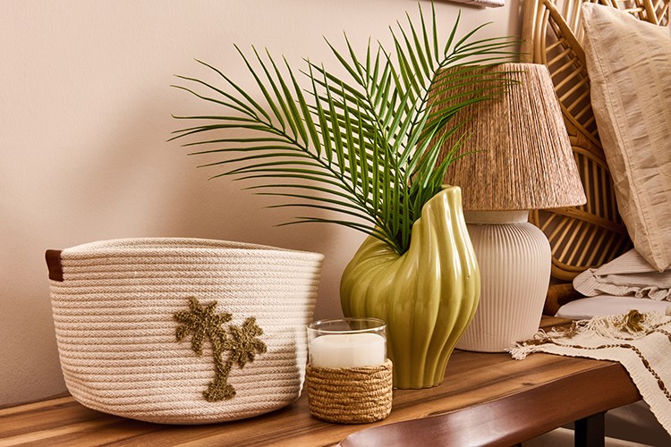 Palmiye ağaçlarının tatlı esintisi Palm Breeze ile evinizde